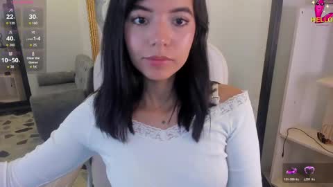 NicolRoss online show from 05-26-26, 01:18