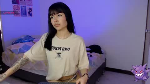 Snapshot of nicorob1n chatting on 07-22-26, 08:55 Nicole online show from 07-22-26, 08:55