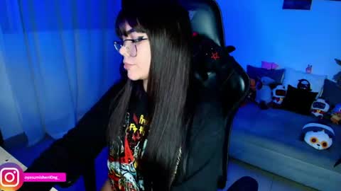 Lizzie online show from 07-05-26, 04:19