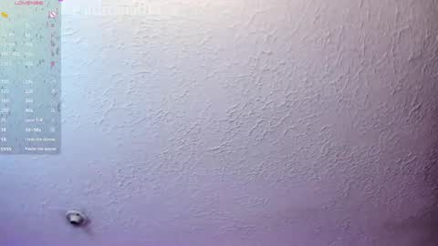      900   300   online show from 04-21-26, 05:25