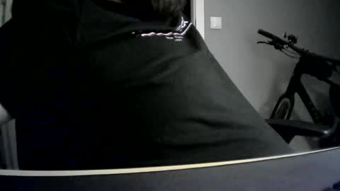 Snapshot of niewidoczny26 chatting on 02-07-26, 08:12 Niewidoczny online show from 02-07-26, 08:12