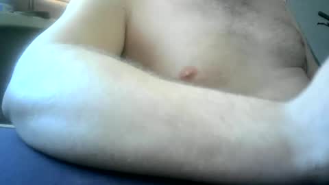 Snapshot of niewidoczny26 chatting on 03-05-26, 07:37 Niewidoczny online show from 03-05-26, 07:37