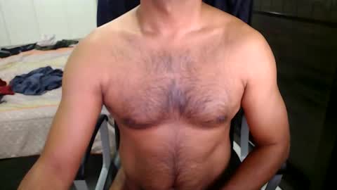 Snapshot of night_rider09711 chatting on 01-14-25, 05:23 night_rider09711 online show from 01-14-25, 05:23