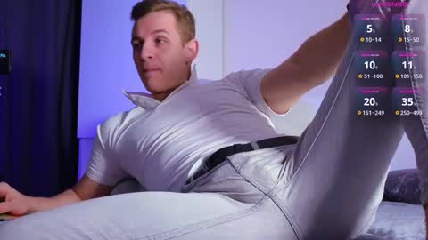 Snapshot of night_wwwolf chatting on 01-14-26, 03:06 Jameson online show from 01-14-26, 03:06