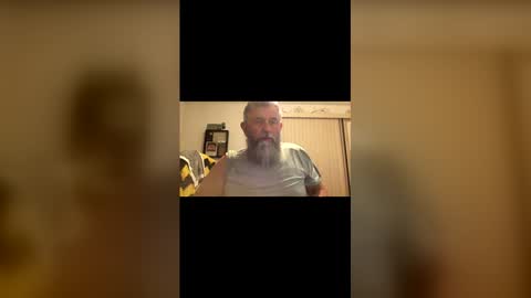 nightmoves1970 online show from 04-20-26, 02:58