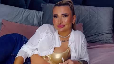 Iris online show from 09-25-25, 07:34