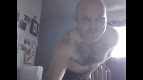 Snapshot of nihilistcreep chatting on 09-27-25, 04:45 nihilistcreep online show from 09-27-25, 04:45