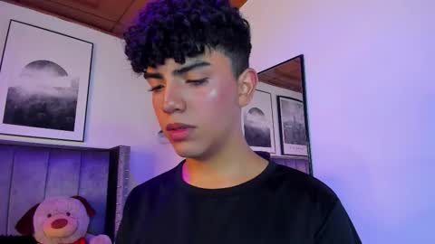 niick_twink online show from 10-07-25, 07:44