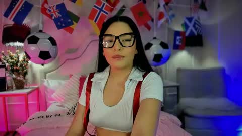 nicole online show from 07-16-26, 04:46