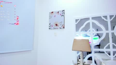 Snapshot of niicoleta chatting on 12-04-24, 12:30 Niicoleta online show from 12-04-24, 12:30