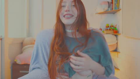 Snapshot of niilaa chatting on 02-13-26, 04:14 of Nylasweet online show from 02-13-26, 04:14