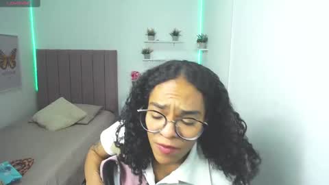          online show from 03-04-25, 06:39