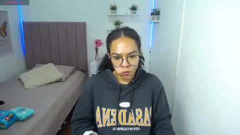          online show from 03-11-25, 02:51