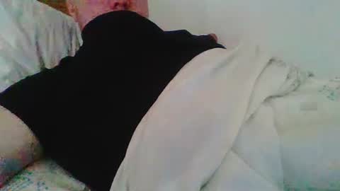 Snapshot of nijinsky11 chatting on 07-21-26, 10:39 Nijinsky11 online show from 07-21-26, 10:39