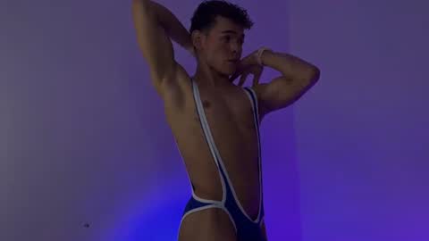 Nijinsky online show from 06-12-26, 11:09