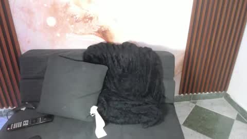 NIKA online show from 05-13-26, 07:39