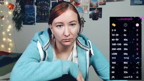 Snapshot of nika_fuchs chatting on 12-17-25, 12:05 Nika online show from 12-17-25, 12:05