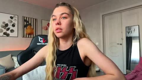 Russian sweet baby online show from 05-16-26, 02:27