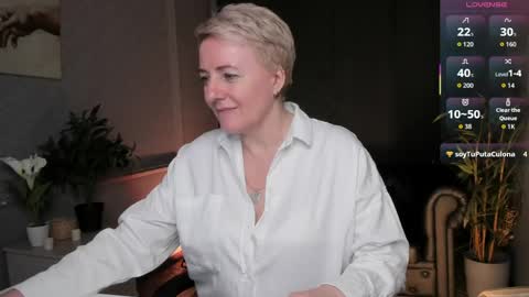 Nika online show from 04-24-26, 09:12