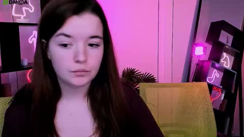 Snapshot of nika_still chatting on 11-08-25, 12:38 Little Angel online show from 11-08-25, 12:38