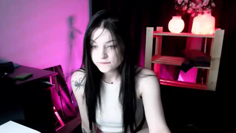 nikadinny online show from 12-17-25, 01:00