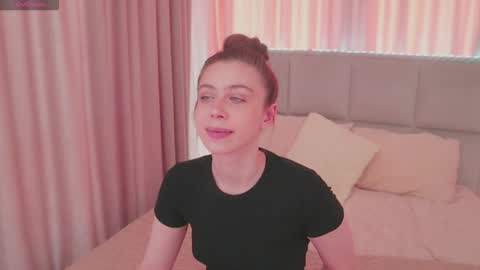 Nika online show from 05-04-26, 09:49