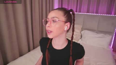 Snapshot of nikaletta chatting on 06-29-26, 12:39 Nika online show from 06-29-26, 12:39