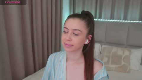 Snapshot of nikaletta chatting on 07-02-26, 01:38 Nika online show from 07-02-26, 01:38