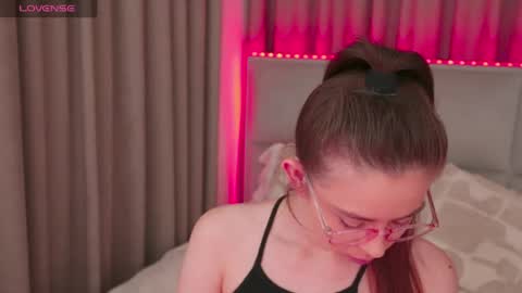 Snapshot of nikaletta chatting on 07-03-26, 07:31 Nika online show from 07-03-26, 07:31