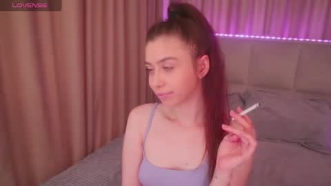 Snapshot of nikaletta chatting on 07-21-26, 02:47 Nika online show from 07-21-26, 02:47