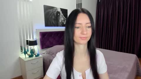 NikaLewis online show from 11-29-25, 04:48