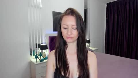 NikaLewis online show from 05-26-26, 04:30