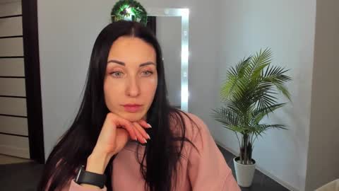 Snapshot of nikamiles chatting on 12-10-24, 07:22 Nika online show from 12-10-24, 07:22