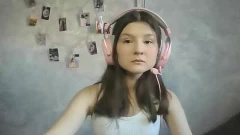 Hi Im Nika  Its my FIRST day here... will you take care of me  online show from 04-16-26, 02:51