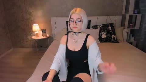 nikarocks online show from 01-24-25, 05:42