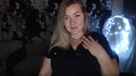 Nika online show from 11-21-25, 08:40