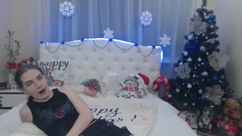 nikastarkk online show from 12-30-24, 11:17