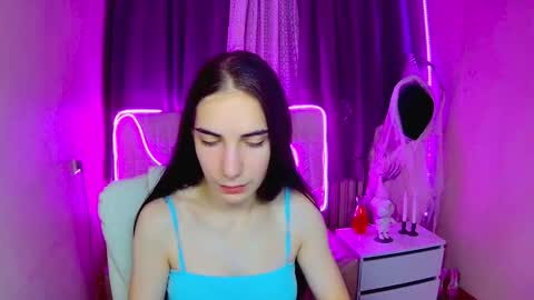 nikastarkk online show from 10-10-25, 08:13