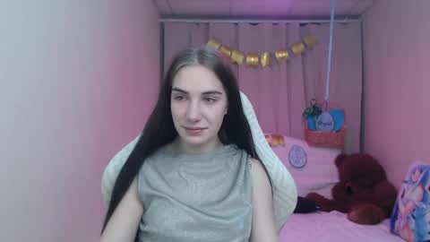 nikastarkk online show from 04-13-26, 06:57