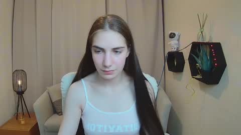 nikastarkk online show from 05-12-26, 06:49