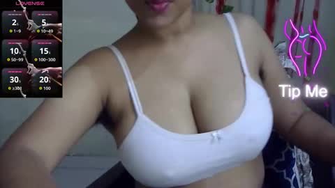 Snapshot of nike_aj chatting on 10-16-25, 05:30 Nike online show from 10-16-25, 05:30