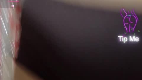 Snapshot of nike_aj chatting on 12-02-25, 05:02 Nike online show from 12-02-25, 05:02