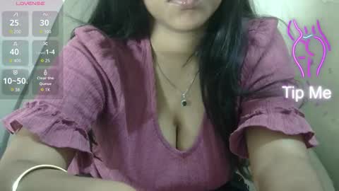 Snapshot of nike_aj chatting on 02-22-26, 02:37 Nike online show from 02-22-26, 02:37