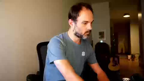 Nike Jude online show from 09-16-25, 11:06