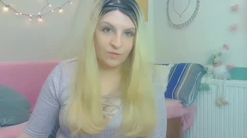 Snapshot of niki_leex chatting on 02-27-26, 11:32 niki_leex online show from 02-27-26, 11:32