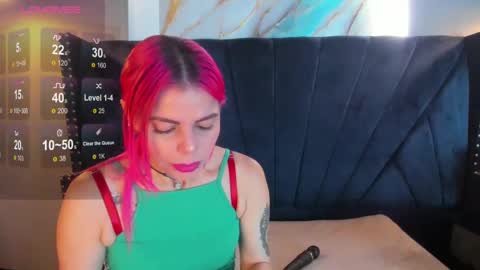 niki online show from 09-24-25, 03:54