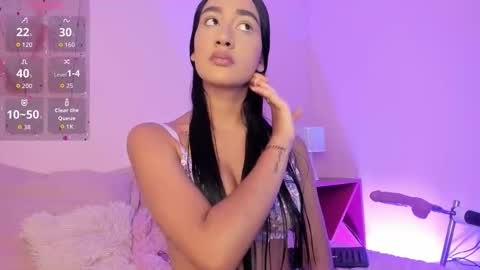    online show from 11-11-25, 07:58