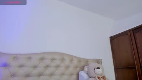 Niikii online show from 01-31-25, 01:11