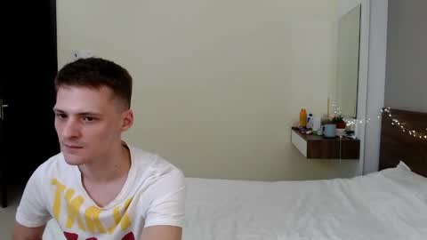 Snapshot of nikikerry_cum_ chatting on 04-10-26, 01:16 nikikerry_cum_ online show from 04-10-26, 01:16