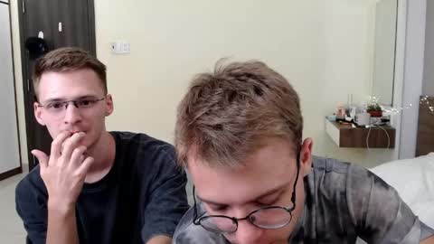 Snapshot of nikikerry_cum_ chatting on 04-20-26, 11:57 nikikerry_cum_ online show from 04-20-26, 11:57